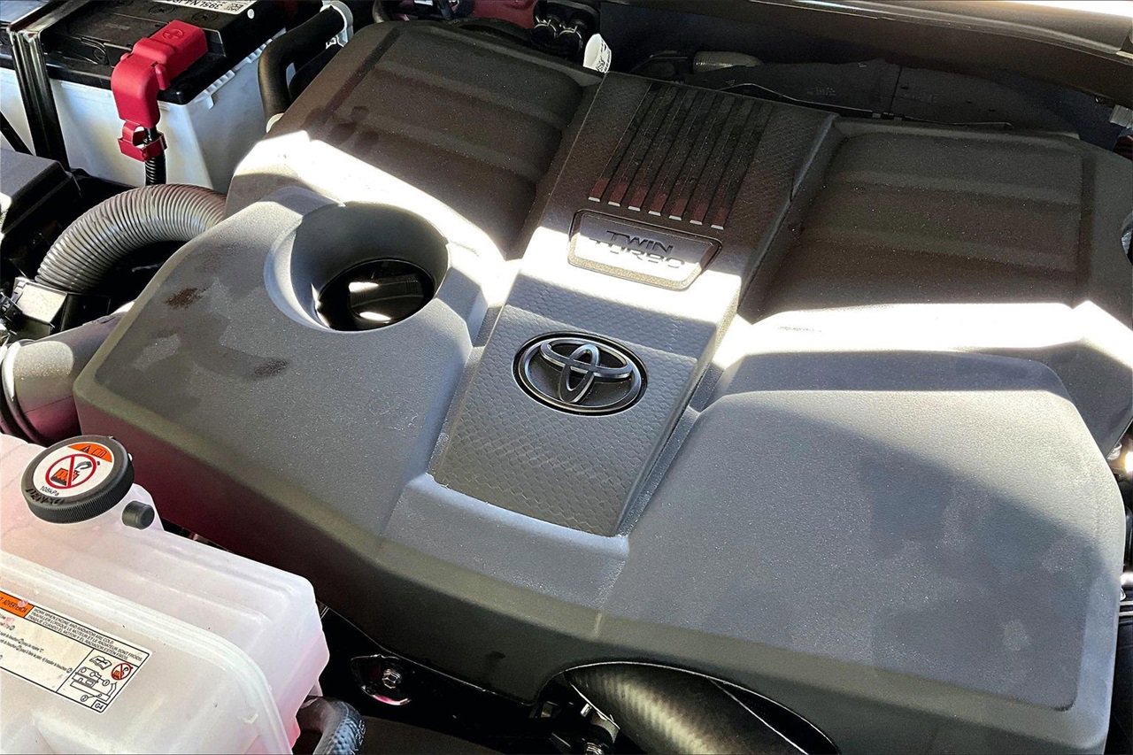 Used 2026 Toyota Tundra SR5 image 27
