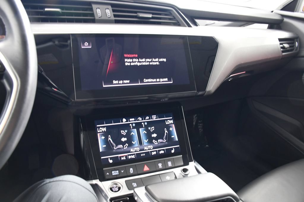 Used 2021 Audi e-tron Premium w/ Black Optic Package AWD/4WD image 32