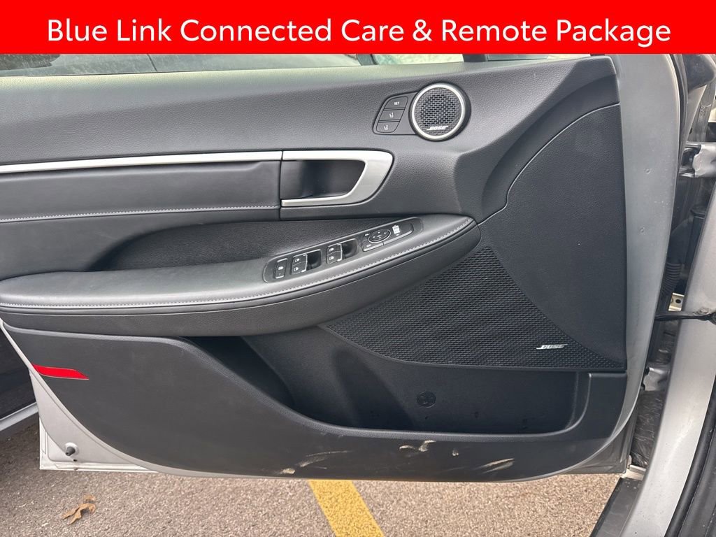 Used 2020 Hyundai Sonata Limited w/ Preferred Accessory Package image 9