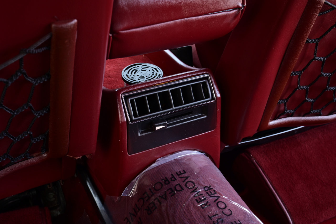 Used 1986 Mercedes-Benz 560 SEL image 21