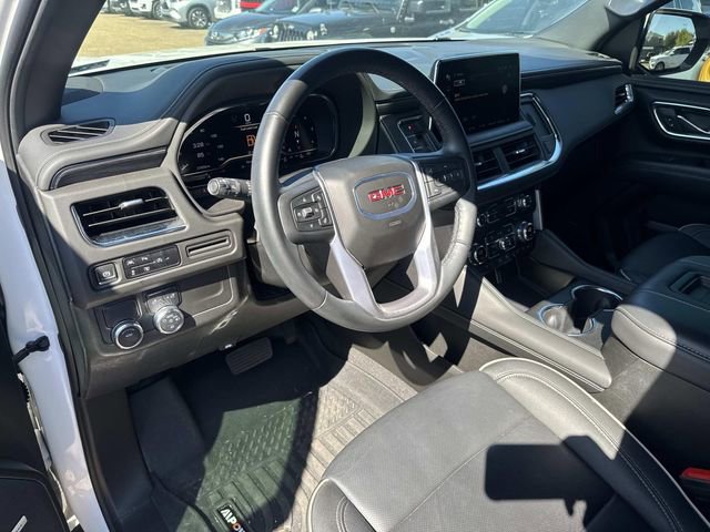Used 2024 GMC Yukon XL SLT w/ SLT Luxury Package image 22