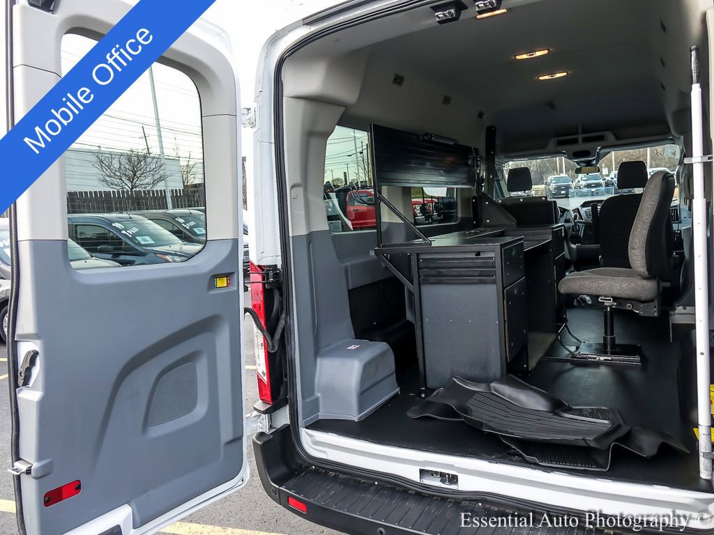 Used 2019 Ford Transit 150 XLT image 18