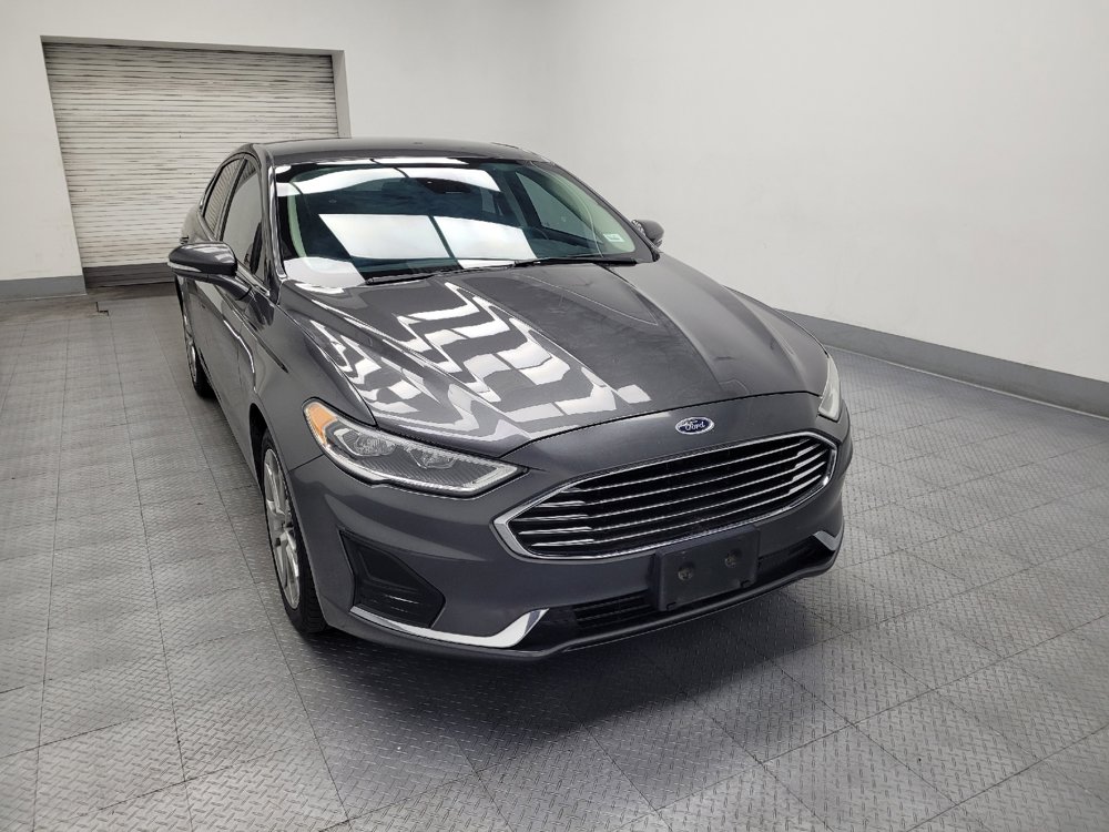 Used 2020 Ford Fusion SEL FWD image 14