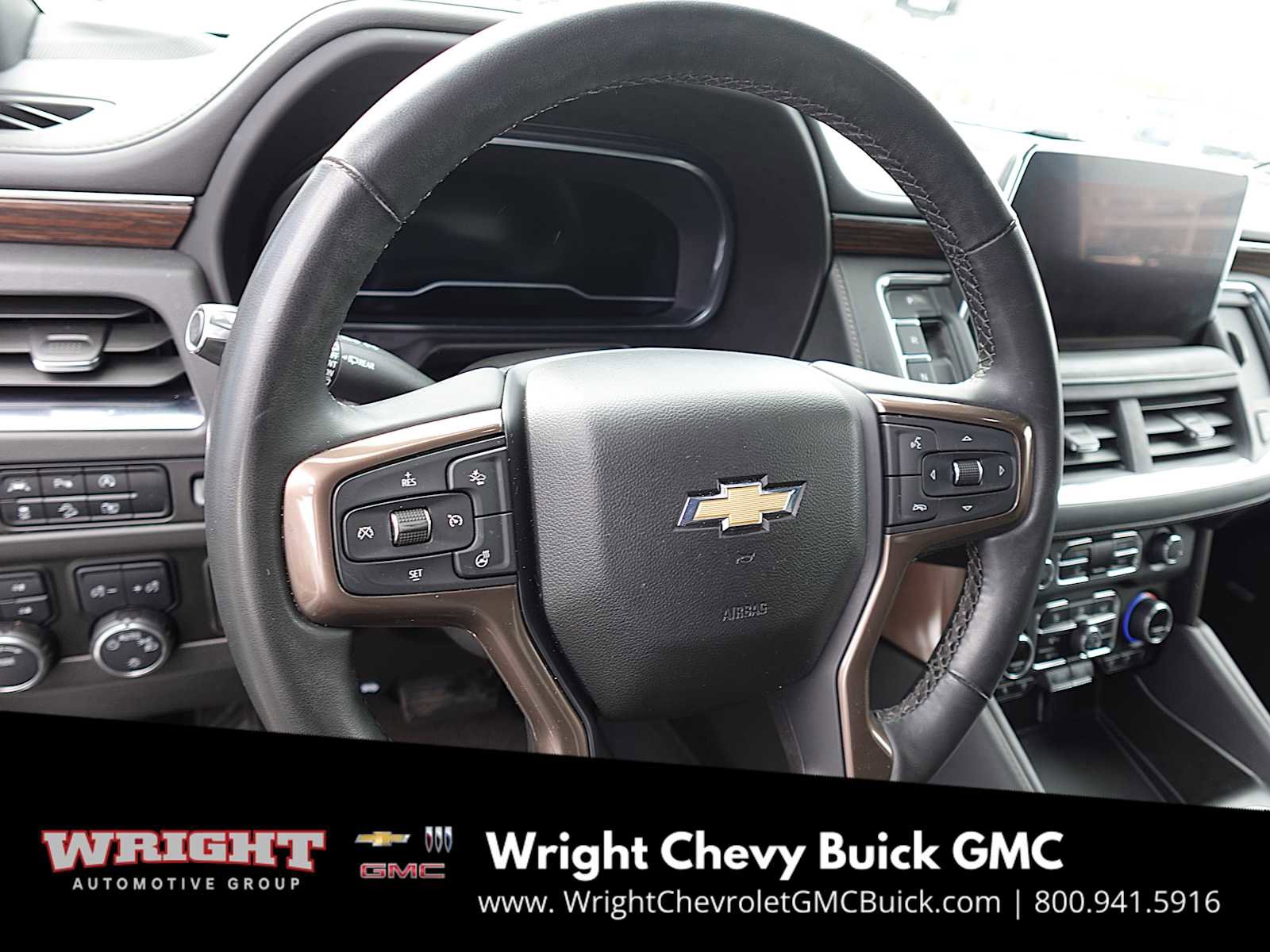 Used 2023 Chevrolet Tahoe High Country w/ Premium Package image 16