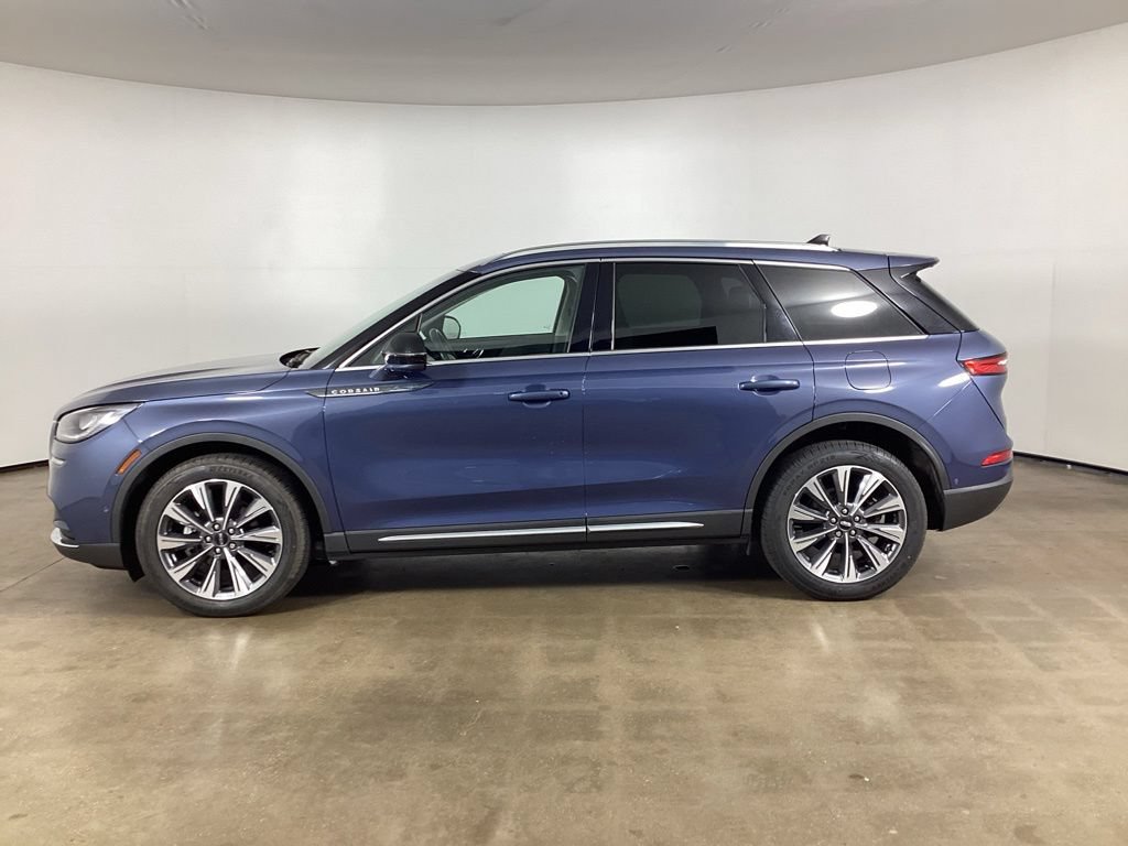Used 2022 Lincoln Corsair Reserve w/ Equipment Group 201A AWD/4WD image 8