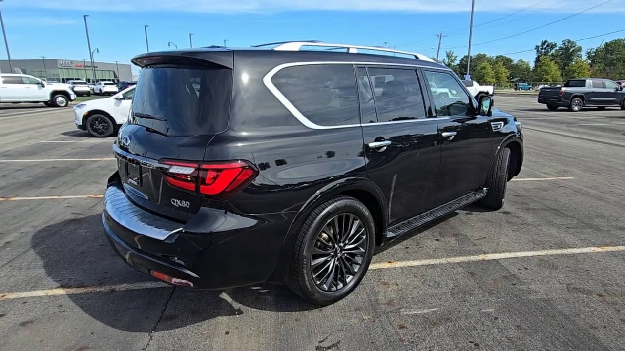 Used 2022 INFINITI QX80 Premium Select w/ Cargo Package AWD/4WD image 9