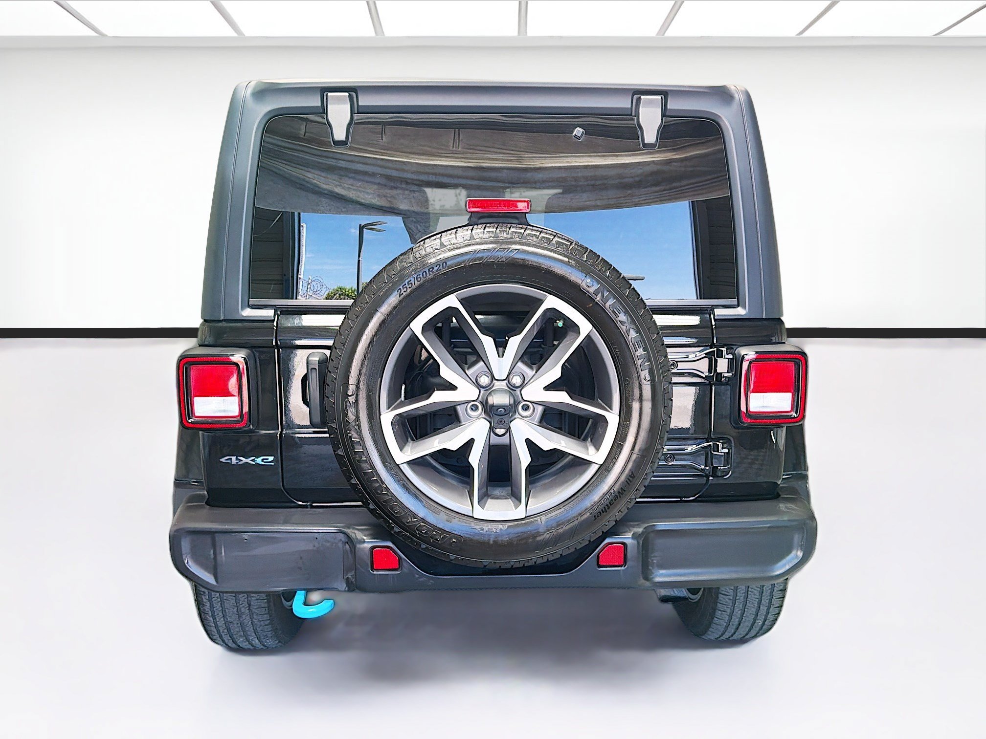 Used 2024 Jeep Wrangler Unlimited AWD/4WD image 5
