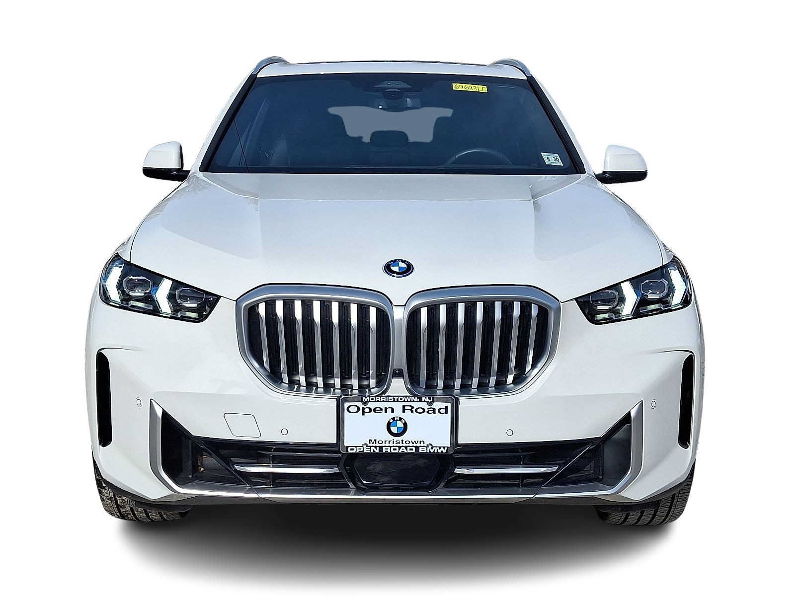 Used 2025 BMW X5 xDrive50e w/ Premium Package AWD/4WD image 2