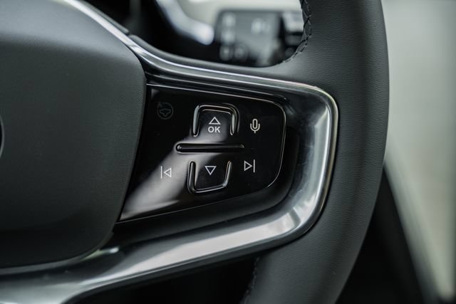 New 2026 Volvo EX90 Ultra AWD/4WD image 26
