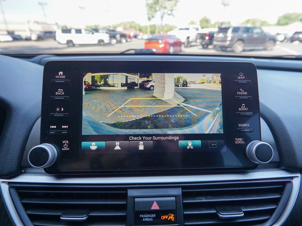 Used 2022 Honda Accord Touring image 26