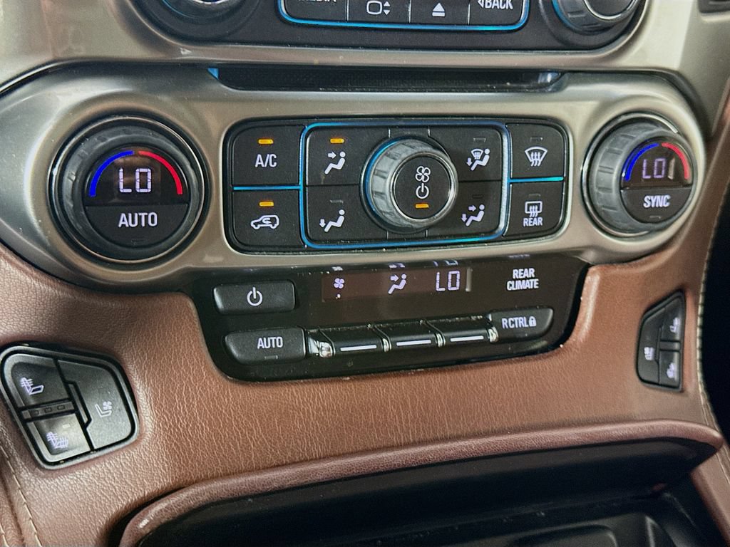 Used 2017 Chevrolet Tahoe Premier AWD/4WD image 18