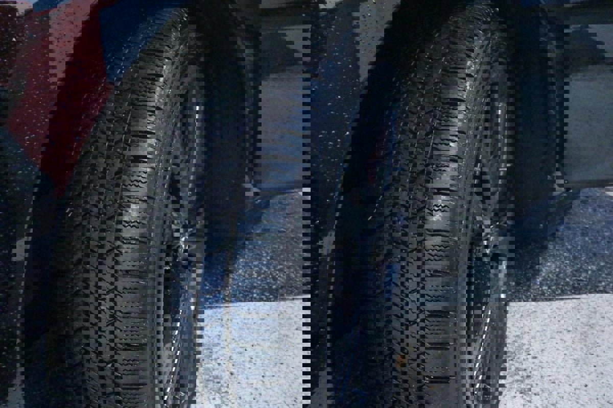 Used 2022 Lexus ES 350 F Sport w/ Accessory Package 2 image 9