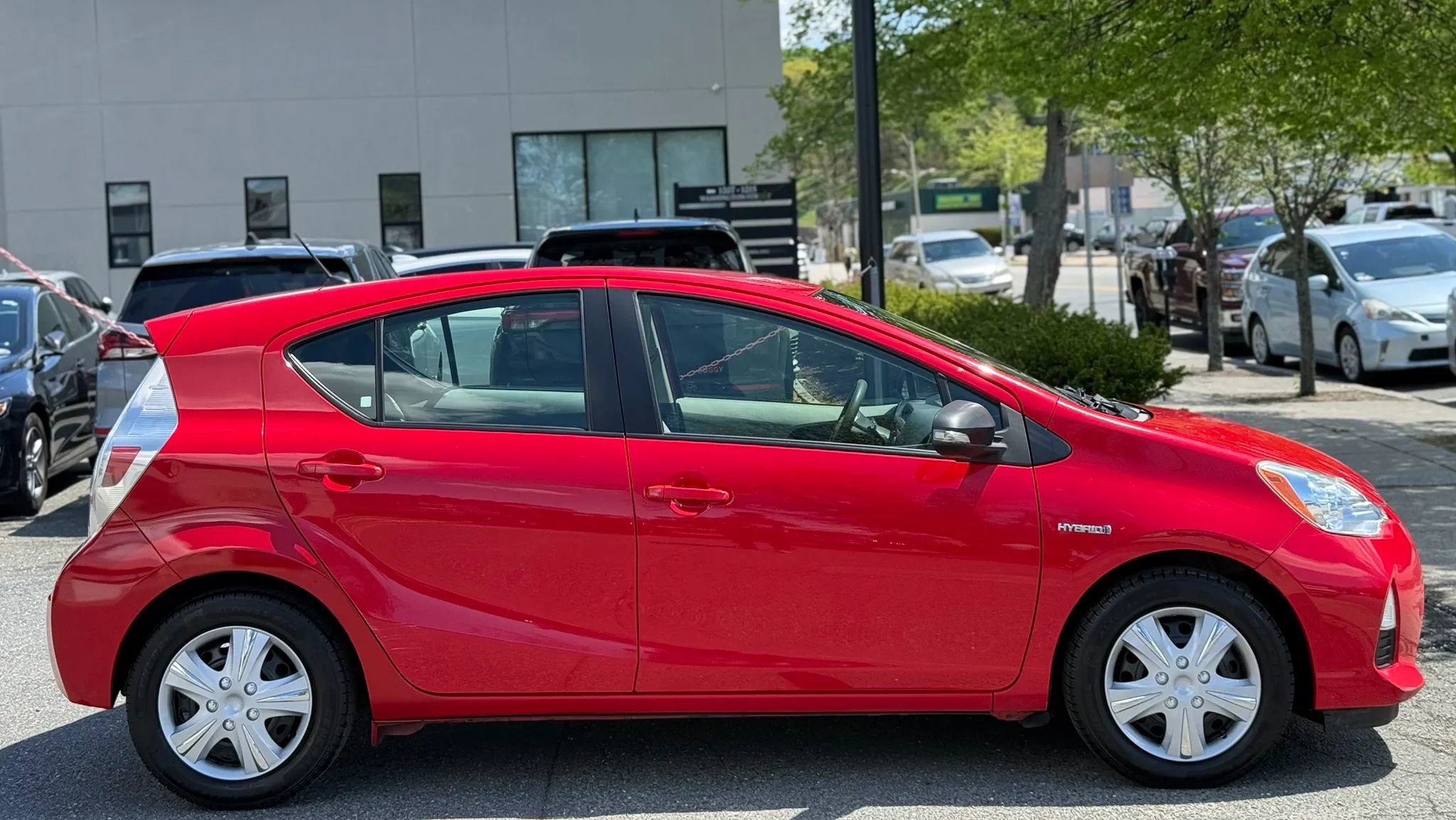 Used 2012 Toyota Prius C One FWD image 10