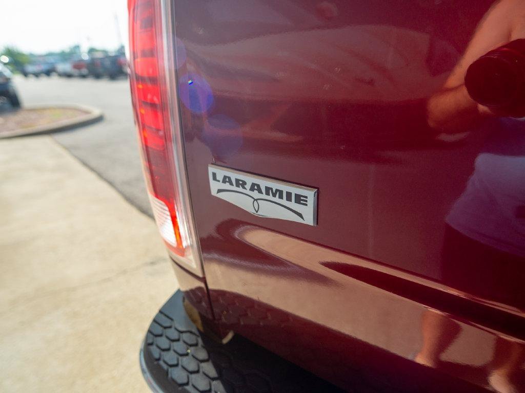 Used 2015 RAM 2500 Laramie w/ Convenience Group AWD/4WD image 10