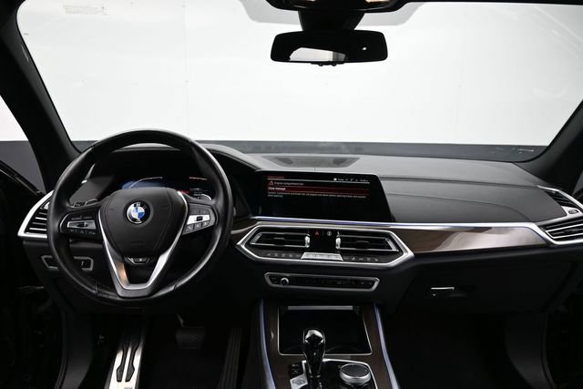 Used 2022 BMW X5 xDrive40i w/ Premium Package AWD/4WD image 15