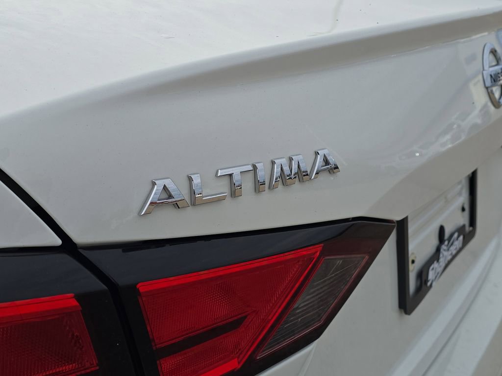 Used 2022 Nissan Altima 2.5 Platinum image 35