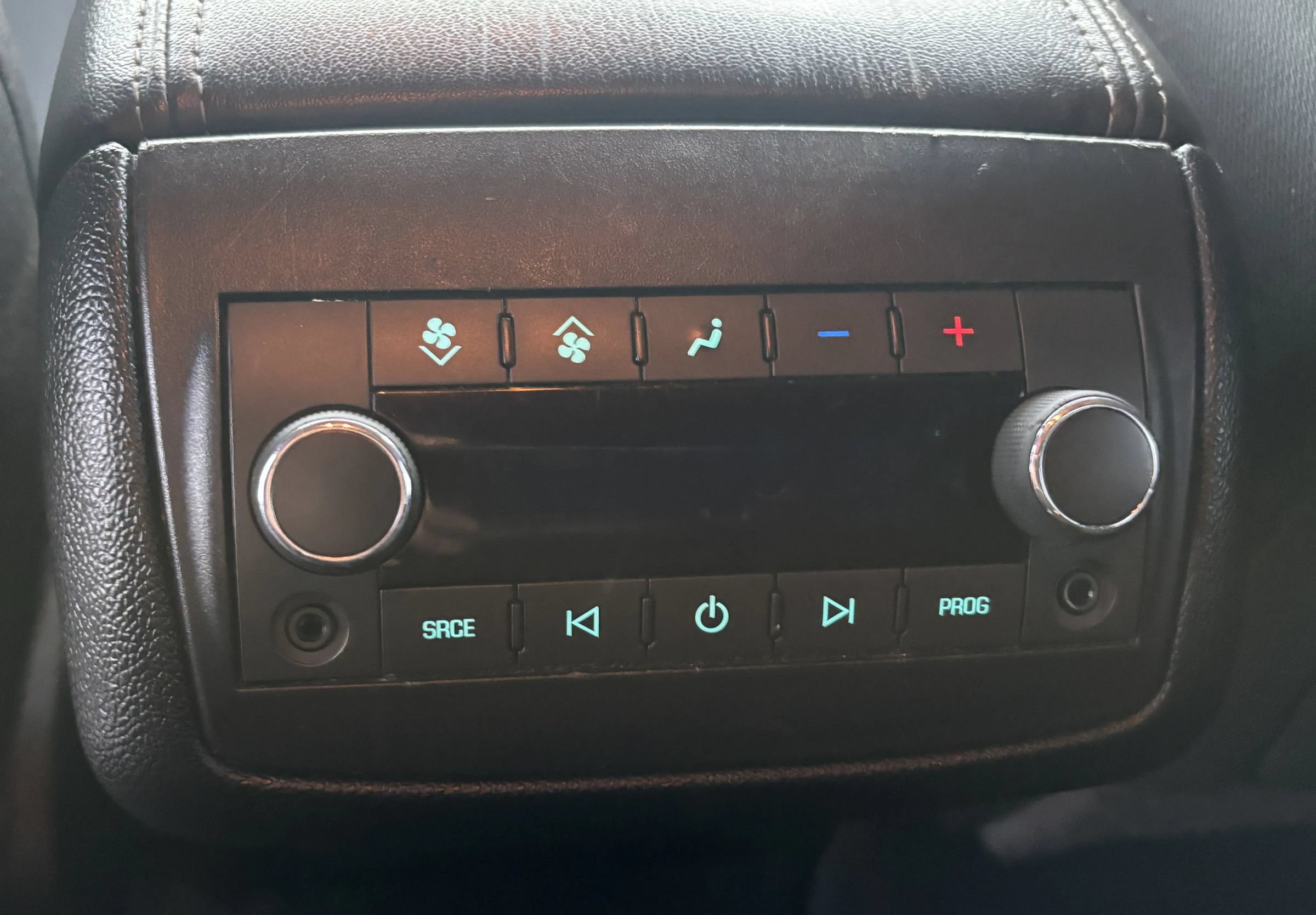 Used 2015 Chevrolet Traverse LT AWD/4WD image 11