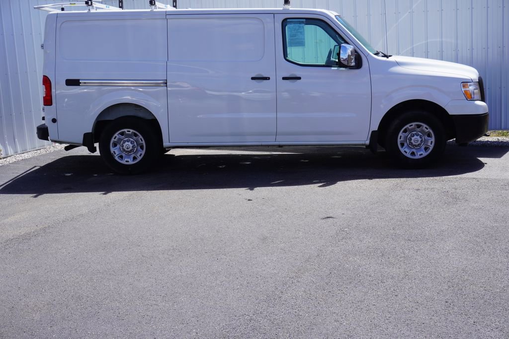 Used 2020 Nissan NV 3500 SV w/ Navigation Package RWD image 2