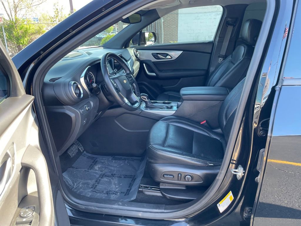 Used 2019 Chevrolet Blazer LT FWD image 13