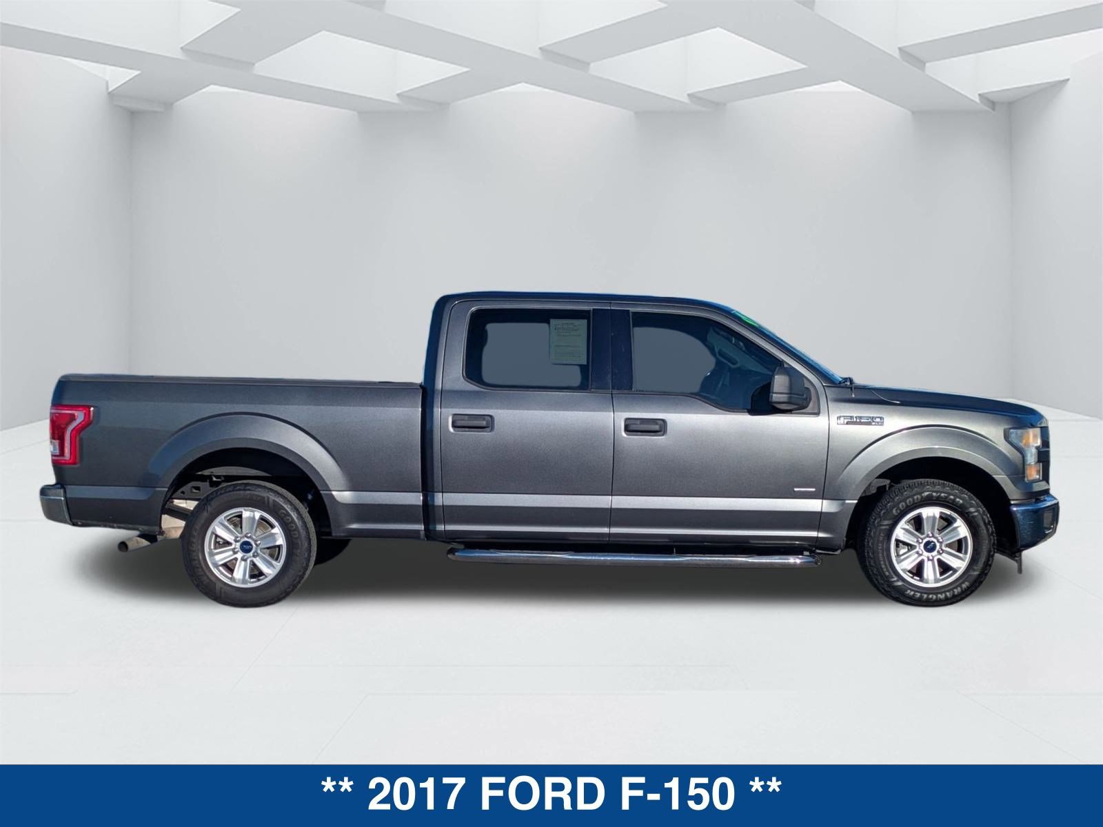Used 2017 Ford F150 XLT w/ Trailer Tow Package video 3
