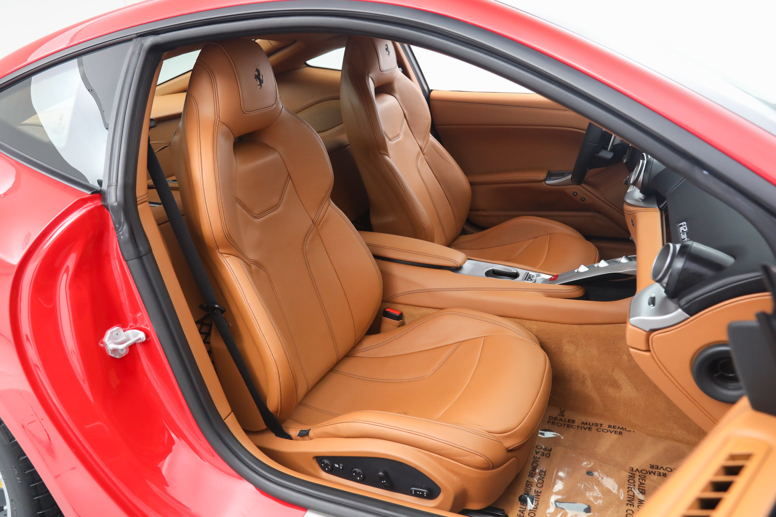 Used 2016 Ferrari F12 Berlinetta RWD image 22