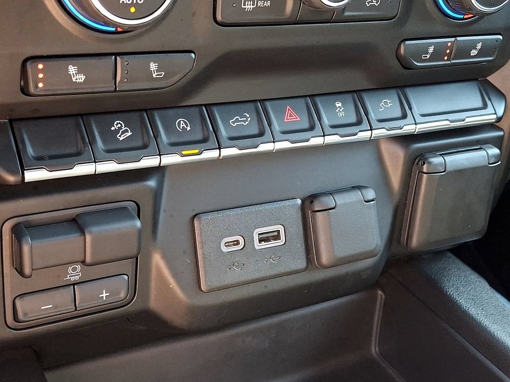 Used 2019 Chevrolet Silverado 1500 RST w/ All-Star Edition AWD/4WD image 25