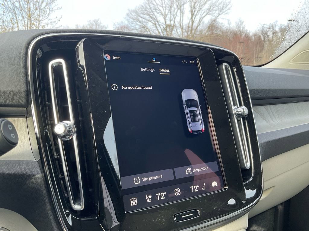 New 2026 Volvo XC40 B5 Plus w/ Protection Package Premier image 27