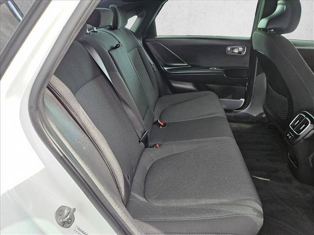 Used 2024 Hyundai Ioniq 6 SE RWD image 16