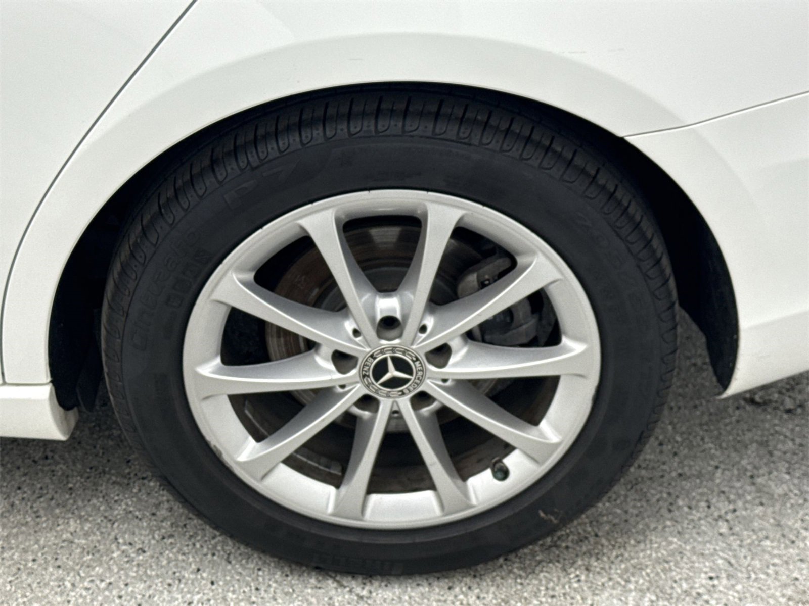 Used 2019 Mercedes-Benz A 220 A 220 w/ Premium Package image 40