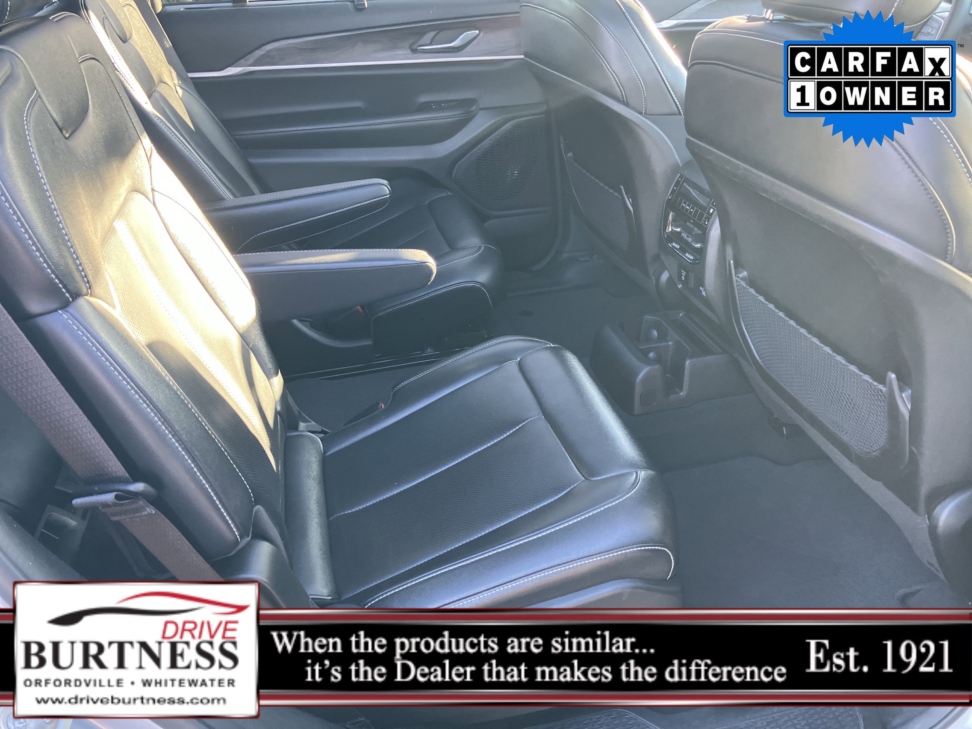 Used 2024 Jeep Grand Cherokee L Limited w/ Luxury Tech Group II image 10