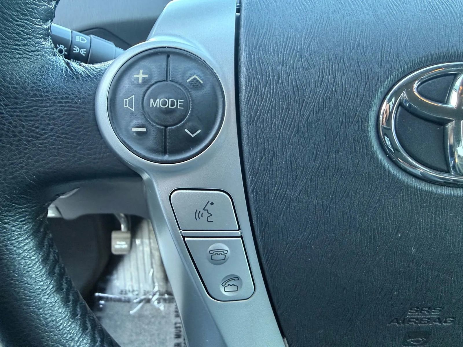 Used 2012 Toyota Prius Five image 24