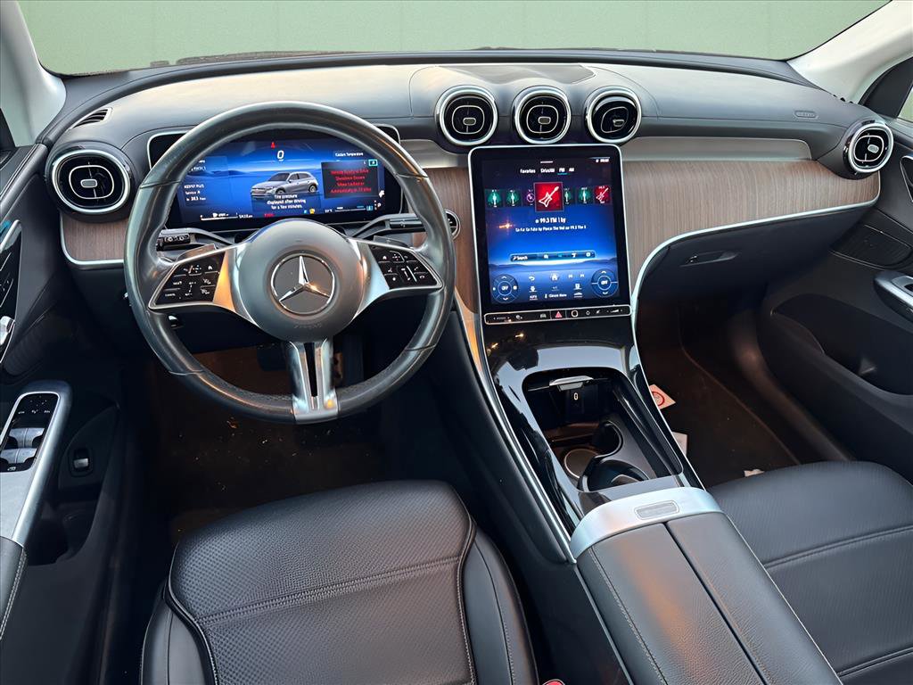 Used 2024 Mercedes-Benz GLC 300 4MATIC image 13