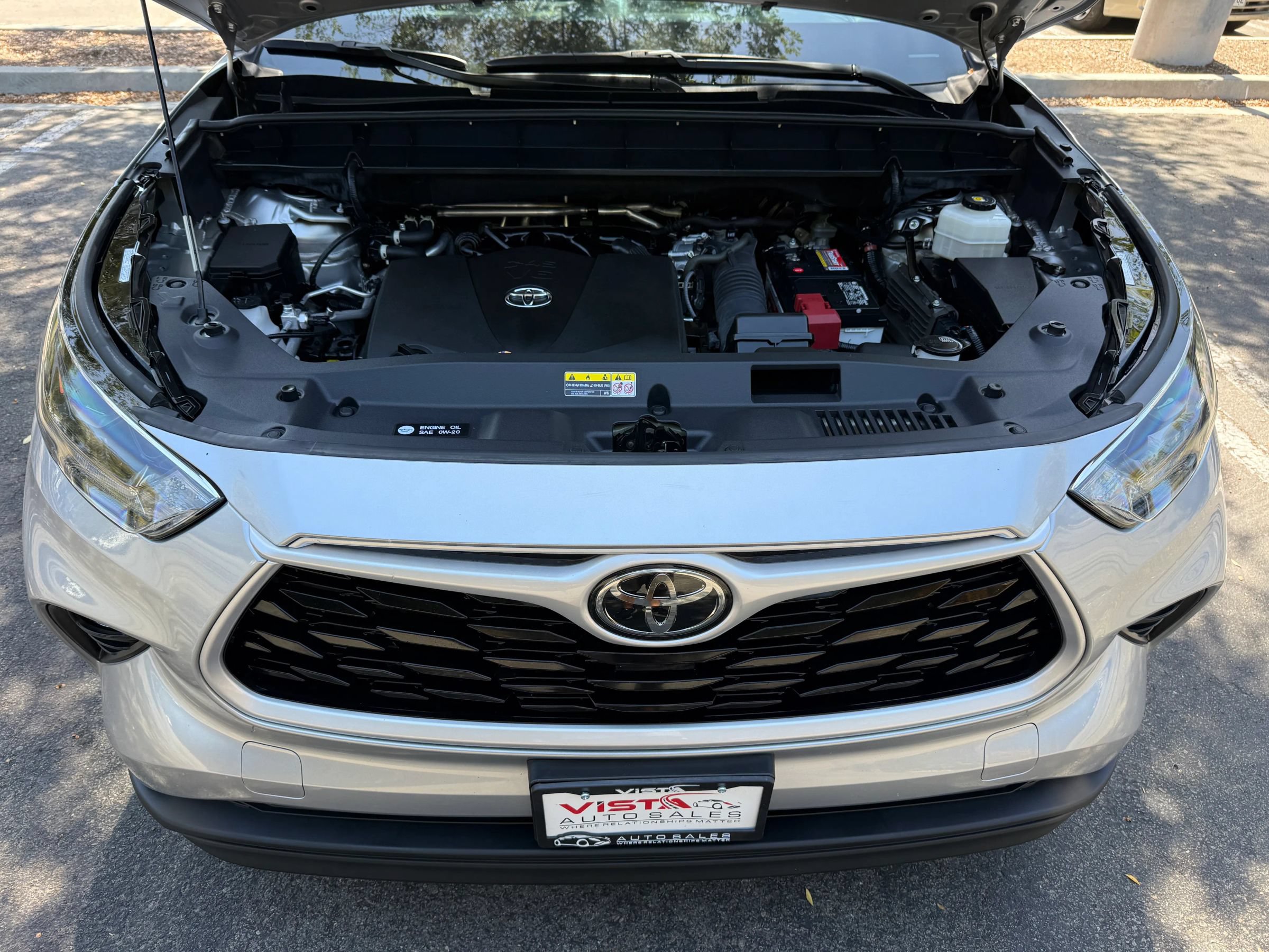 Used 2022 Toyota Highlander XLE FWD image 30