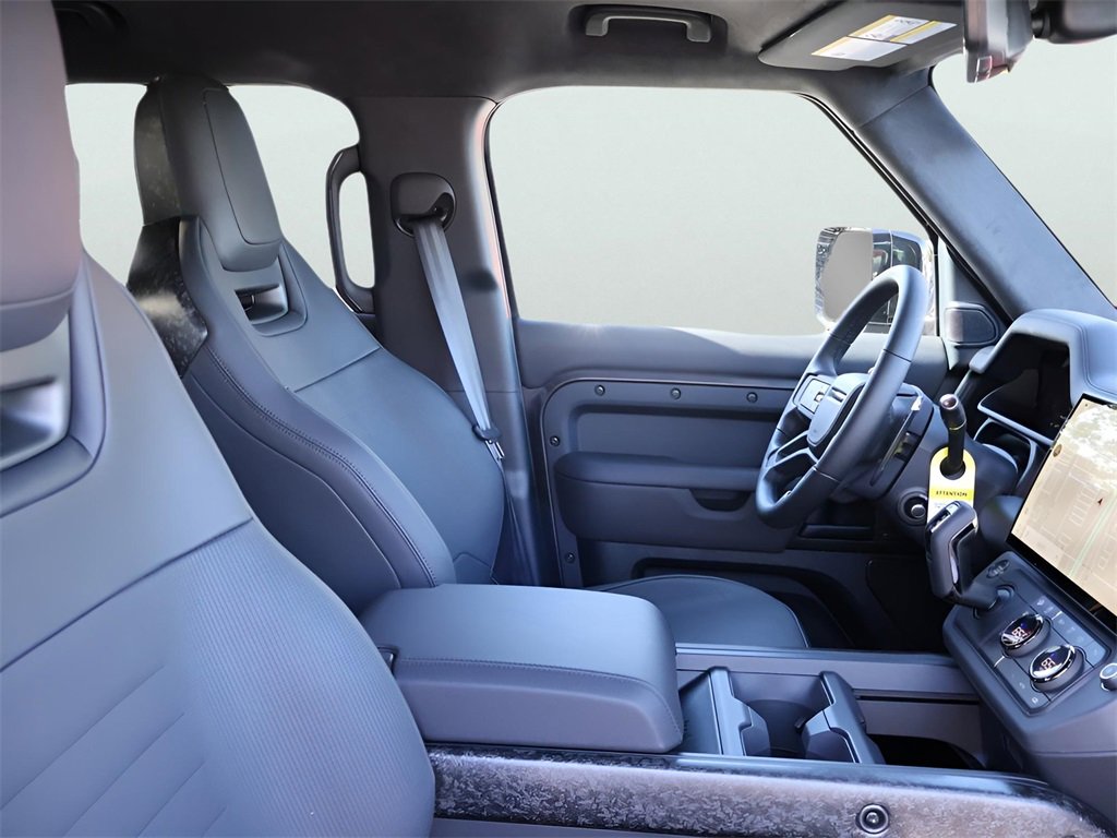 New 2026 Land Rover Defender 110 OCTA image 13