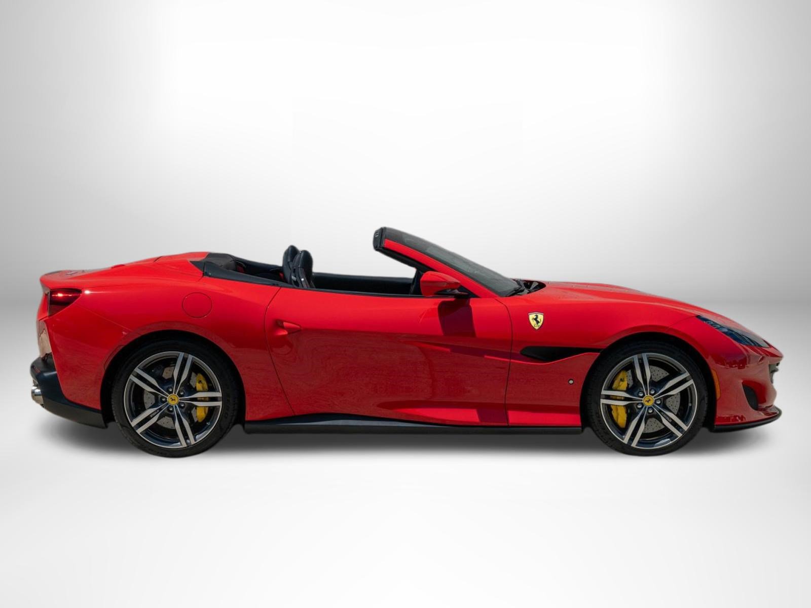 Used 2019 Ferrari Portofino RWD image 7