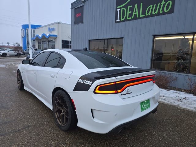 Used 2018 Dodge Charger R/T image 8