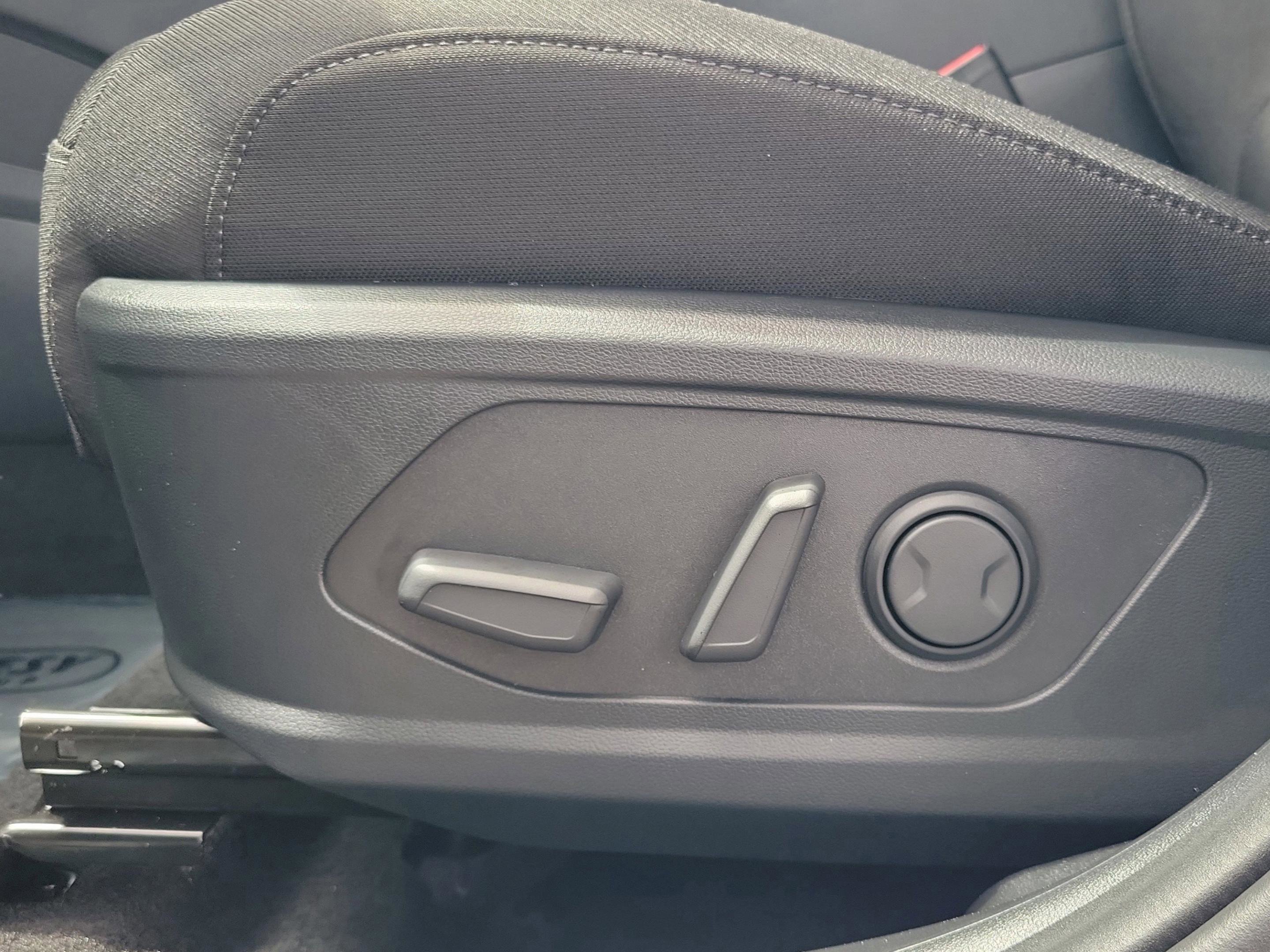 New 2026 Hyundai Tucson SEL image 16