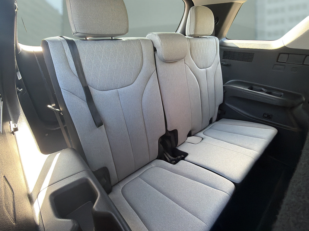 Used 2021 Hyundai Palisade SE AWD/4WD image 20