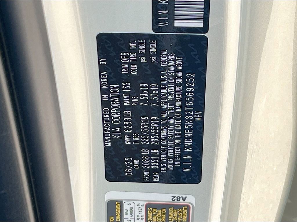 Certified 2026 Kia Carnival SX Prestige image 25