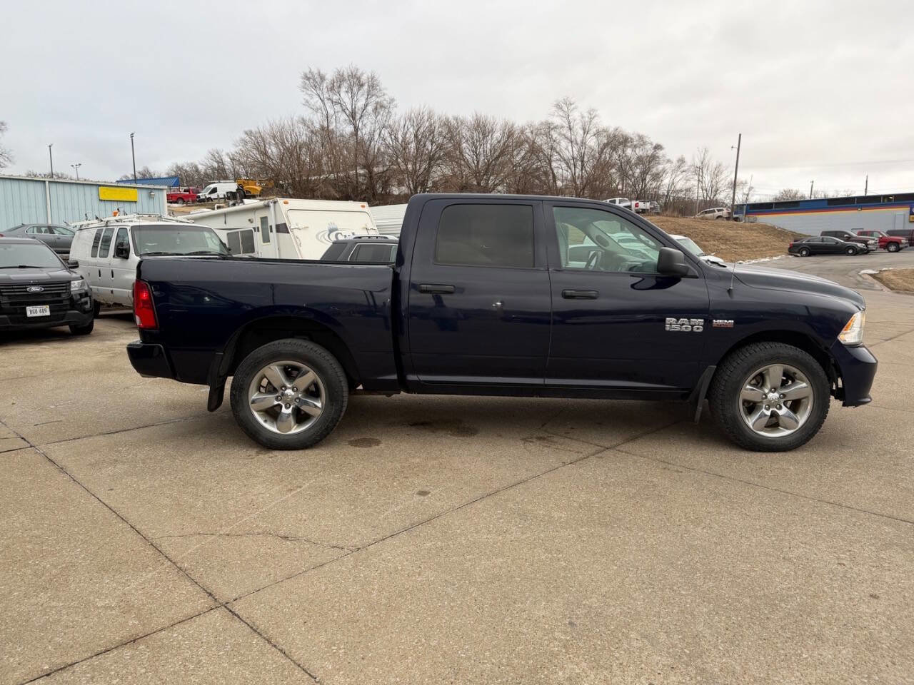 Used 2018 RAM 1500 Express w/ Express Value Package image 7