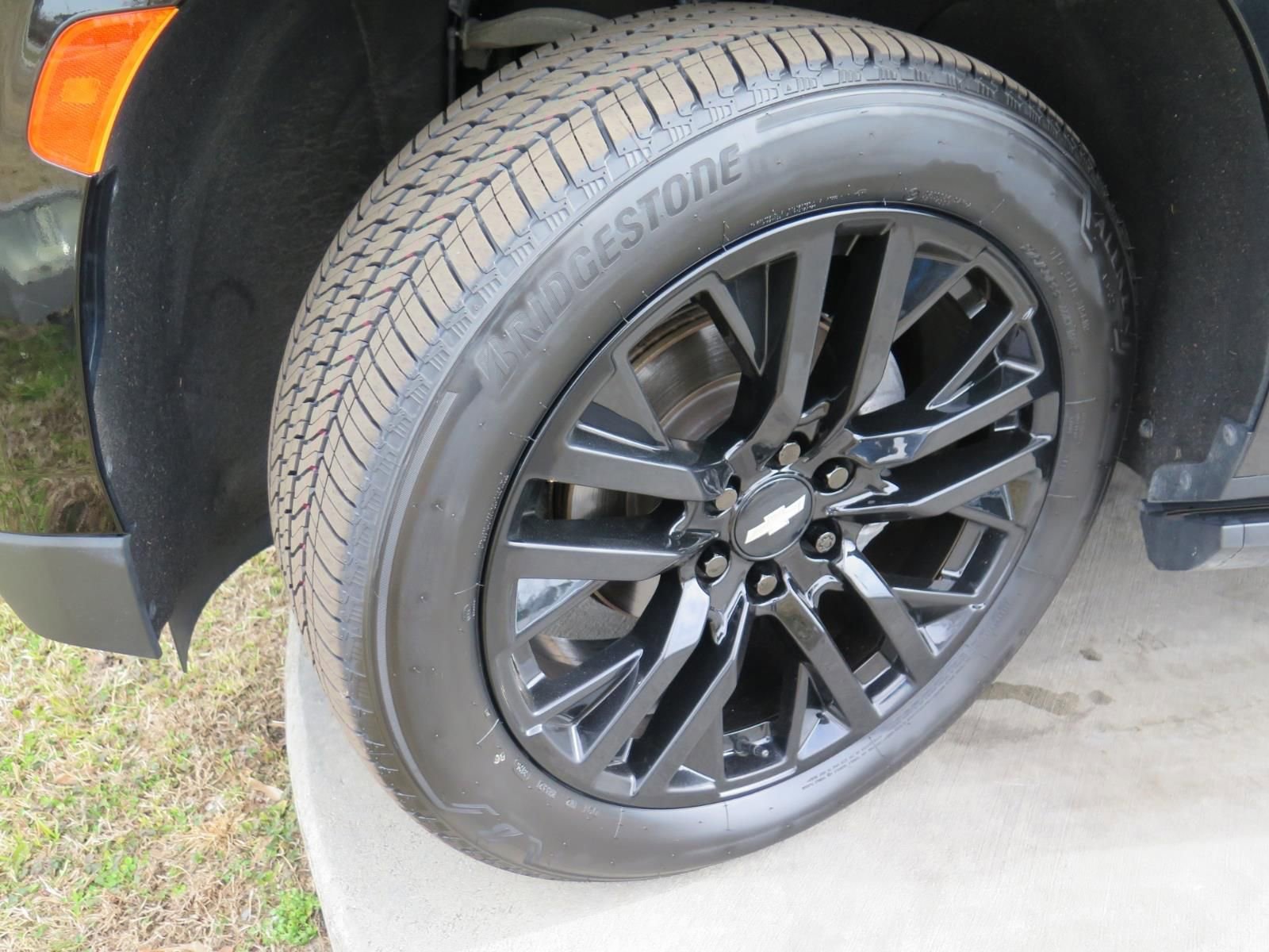 Used 2023 Chevrolet Tahoe High Country image 26