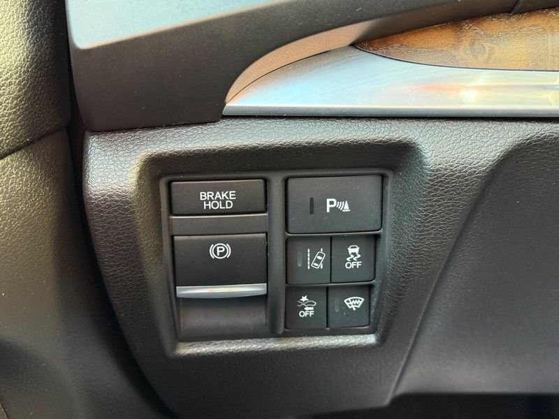Used 2017 Acura MDX w/ Advance Package AWD/4WD image 57