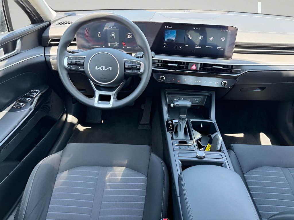 Used 2025 Kia K5 LXS FWD image 18