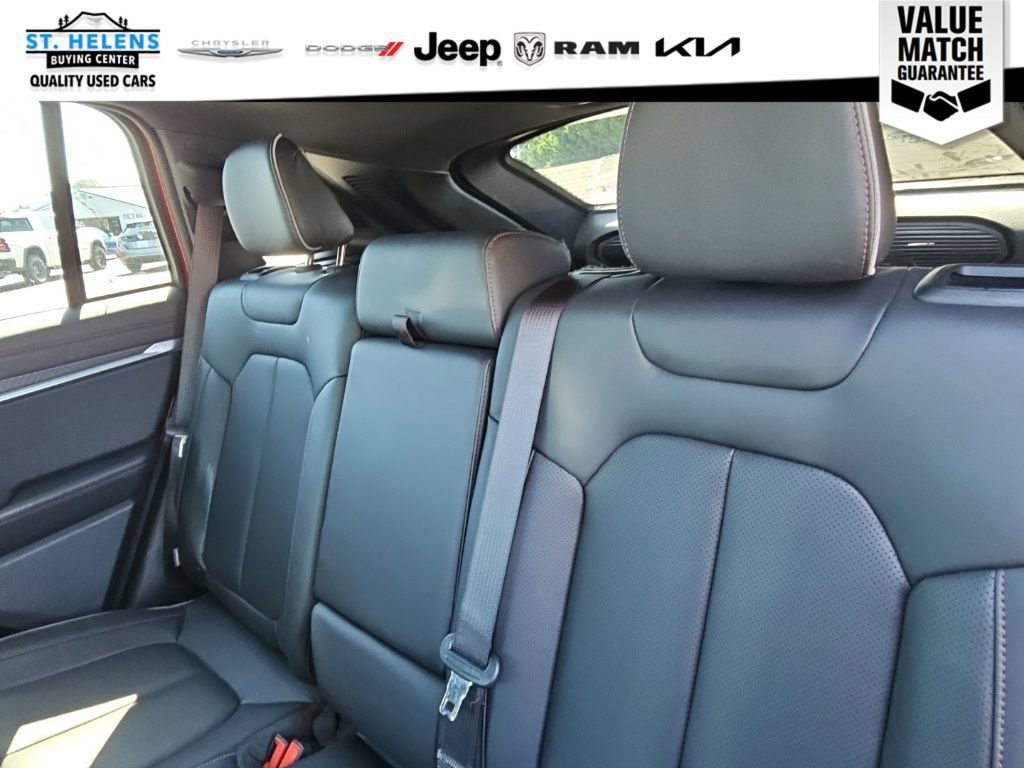 Used 2025 Jeep Wagoneer S Limited AWD/4WD image 36