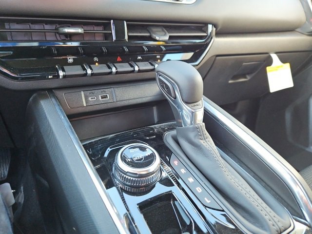 New 2026 GMC Canyon Elevation w/ Convenience Package image 34