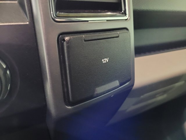 Used 2019 Ford F150 XLT w/ XTR Package image 36