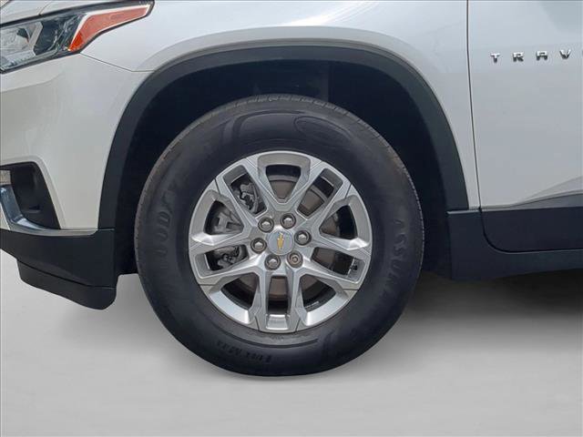 Used 2021 Chevrolet Traverse LT FWD image 23