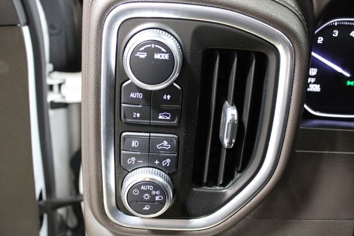 Used 2021 GMC Sierra 1500 SLT image 34