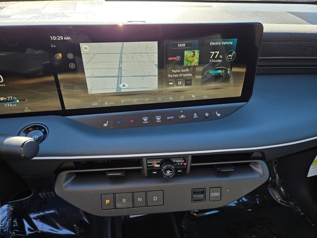 New 2026 Nissan Leaf Platinum+ w/ Cargo Package (Platinum+) FWD image 12