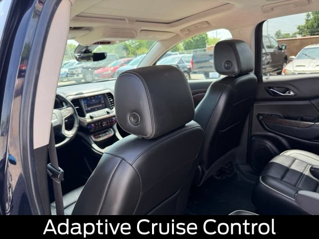 Used 2021 GMC Acadia Denali w/ Denali Ultimate Package AWD/4WD image 23